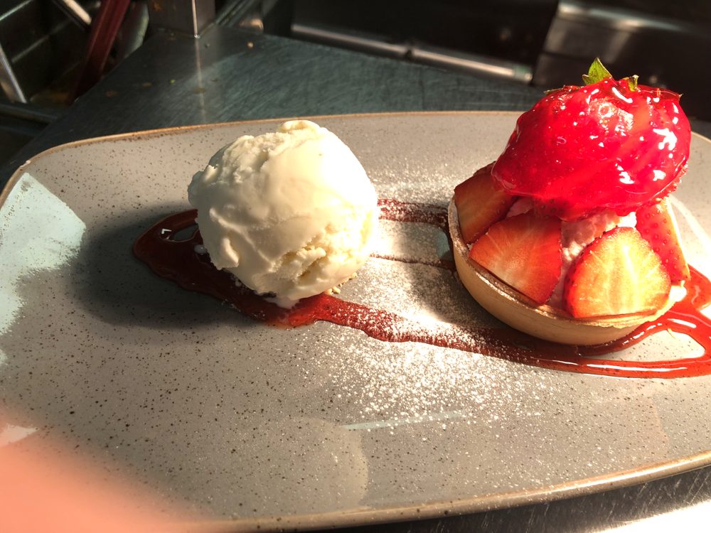 Strawberry tart